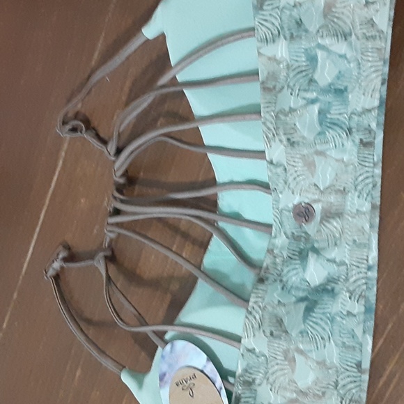 NWT Prana "Seaside Safari" Sporty Bikini Top - Picture 3 of 3